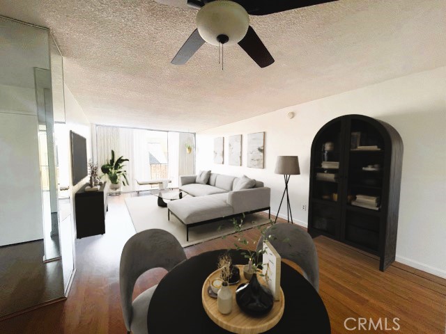 Detail Gallery Image 1 of 12 For 375 Atlantic Ave #205,  Long Beach,  CA 90802 - 1 Beds | 1 Baths