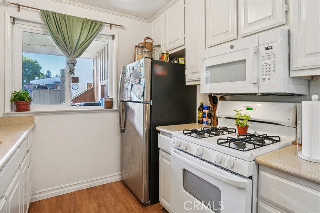 Detail Gallery Image 11 of 19 For 1001 W Stevens #318,  Santa Ana,  CA 92707 - 2 Beds | 1 Baths