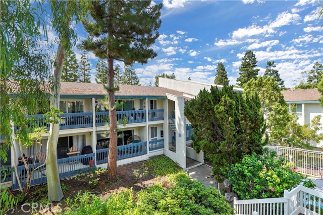 Building 824 Building 824