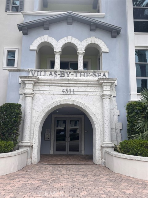 Detail Gallery Image 1 of 21 For 4511 El Mar Dr #307,  –,  FL 33308 - 2 Beds | 2 Baths