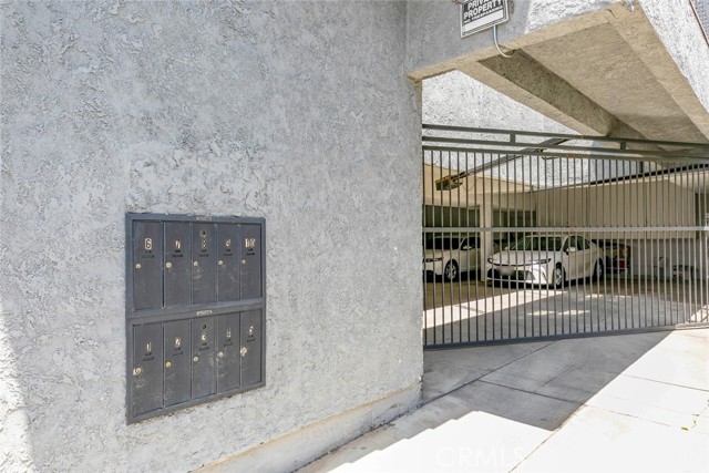 Detail Gallery Image 11 of 31 For 1148 San Rafael Ave #6,  Glendale,  CA 91202 - 1 Beds | 1 Baths