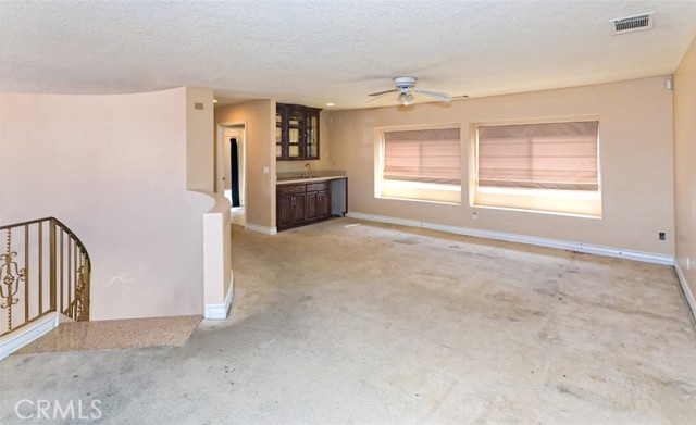 Detail Gallery Image 27 of 45 For 13030 Caspian, Victorville,  CA 92395 - 4 Beds | 3 Baths