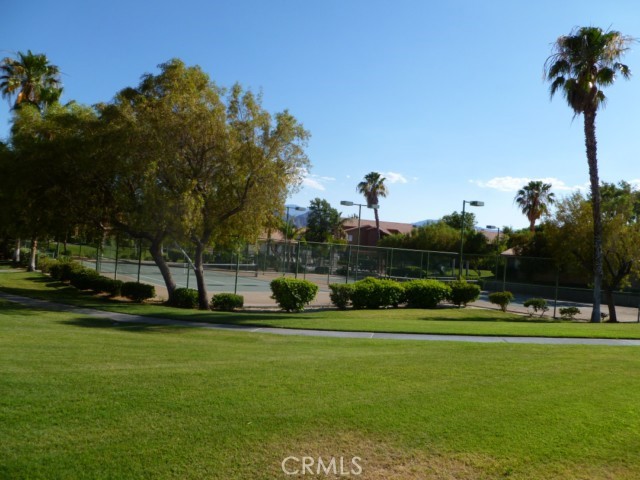 https://media.crmls.org/medias/8b3097d6-857a-4b44-8622-d5721c4a7c81.jpg?preset=X-Large