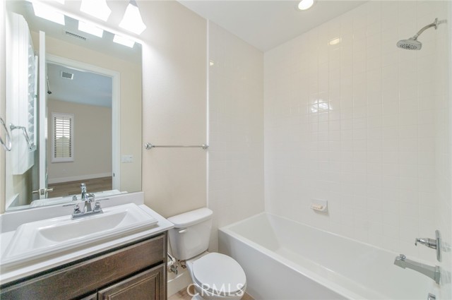 Detail Gallery Image 32 of 35 For 55 Carrington, Irvine,  CA 92629 - 4 Beds | 4 Baths