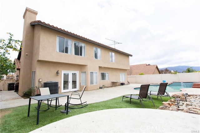 23102 Trillium Drive, Wildomar CA: https://media.crmls.org/medias/8b30d0b9-0eec-4035-97e5-be991f495f8b.jpg