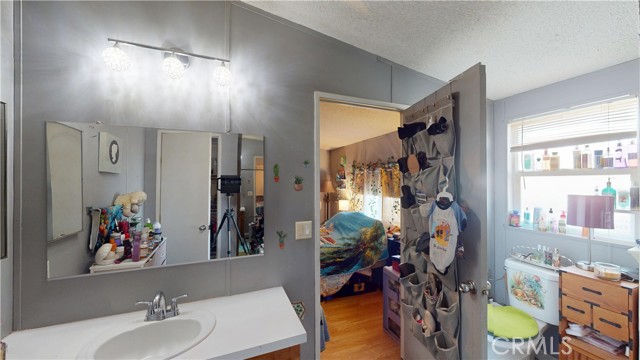 Detail Gallery Image 10 of 14 For 10550 Western #128,  Stanton,  CA 90680 - 2 Beds | 2 Baths