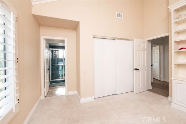 5 Encinal, Lake Forest CA: https://media.crmls.org/medias/8b313e93-527d-4821-8808-75c835a61e06.jpg