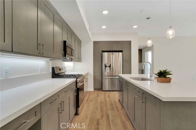 Detail Gallery Image 7 of 25 For 2850 Wagon Wheel #401,  Oxnard,  CA 93036 - 2 Beds | 2 Baths