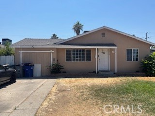 1020 W 24th Street, Merced CA: https://media.crmls.org/medias/8b318876-ab0a-4e76-b8bd-27779df1ffdb.jpg