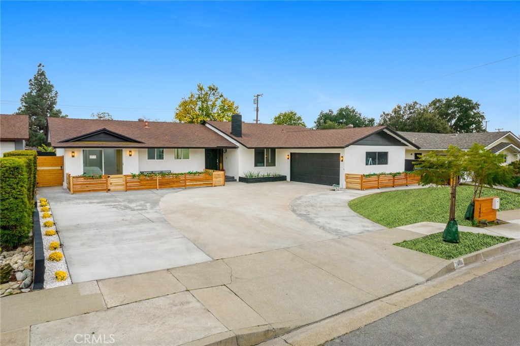 1446 Turning Bend Drive, Claremont, CA 91711