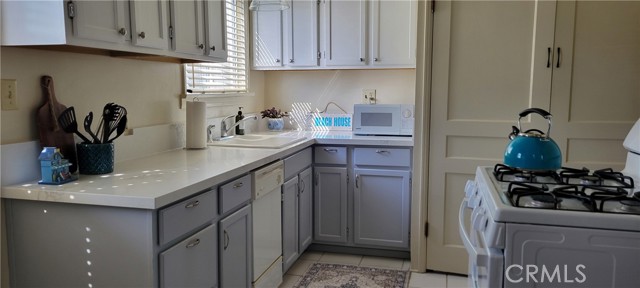 Detail Gallery Image 12 of 69 For 5653 E 2nd, Long Beach,  CA 90803 - – Beds | – Baths