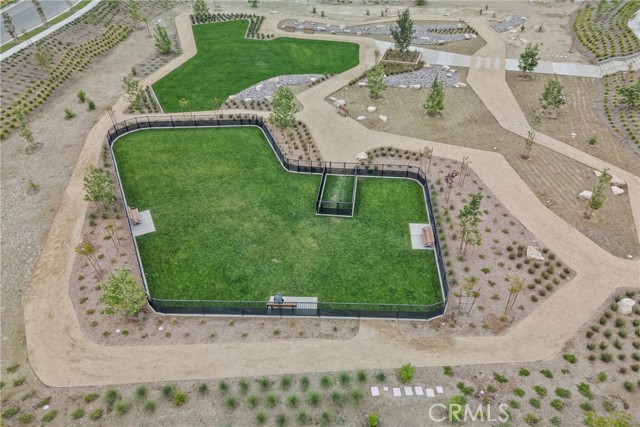 3981 E Huntington Street, Ontario CA: https://media.crmls.org/medias/8b326f40-eaa1-4886-a004-16f3be96f2a1.jpg