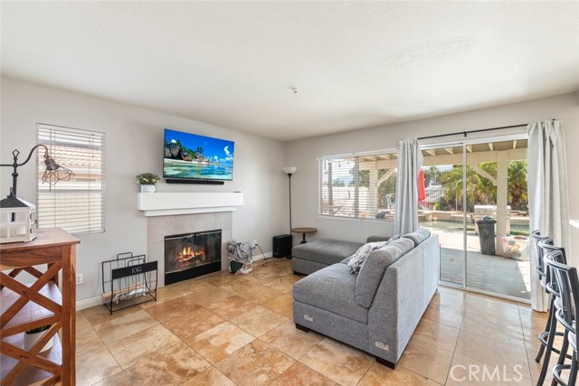 Detail Gallery Image 20 of 49 For 15135 Knollwood St, Lake Elsinore,  CA 92530 - 4 Beds | 3 Baths