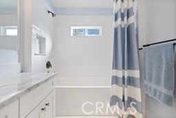 https://media.crmls.org/medias/8b330f65-be93-4be0-bc34-536d197008a0.jpg?preset=X-Large