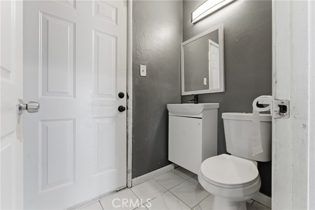 Detail Gallery Image 18 of 27 For 1701 W 136th, Compton,  CA 90222 - 3 Beds | 1 Baths