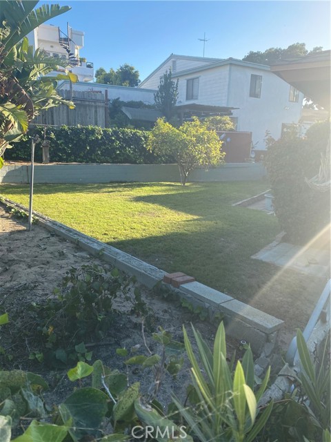 600 Gertruda Avenue, Redondo Beach, California 90277, 2 Bedrooms Bedrooms, ,1 BathroomBathrooms,Residential,Sold,Gertruda,CV21228941