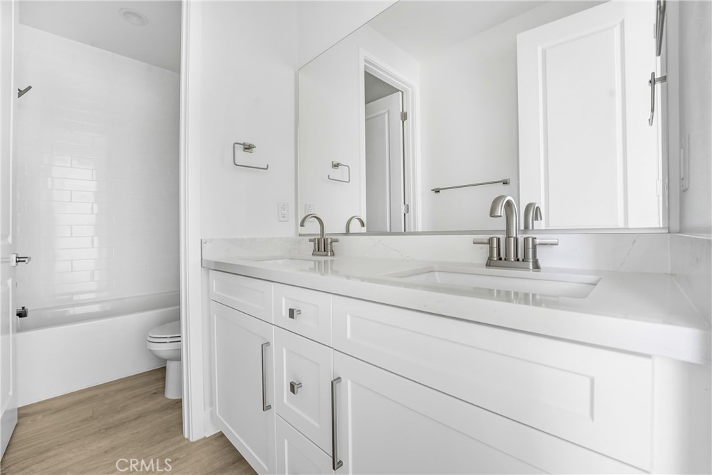 MLS #IG25043551 image #11