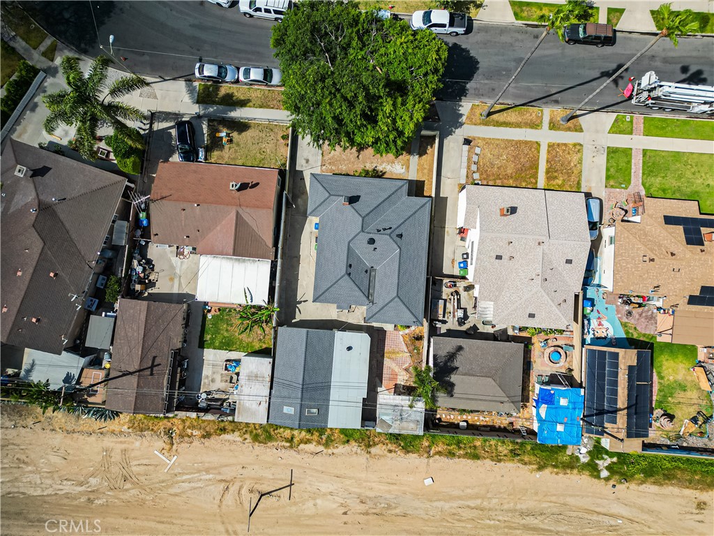 https://media.crmls.org/medias/8b353509-3614-4fa9-bdce-54801f0801a8.jpg?preset=X-Large