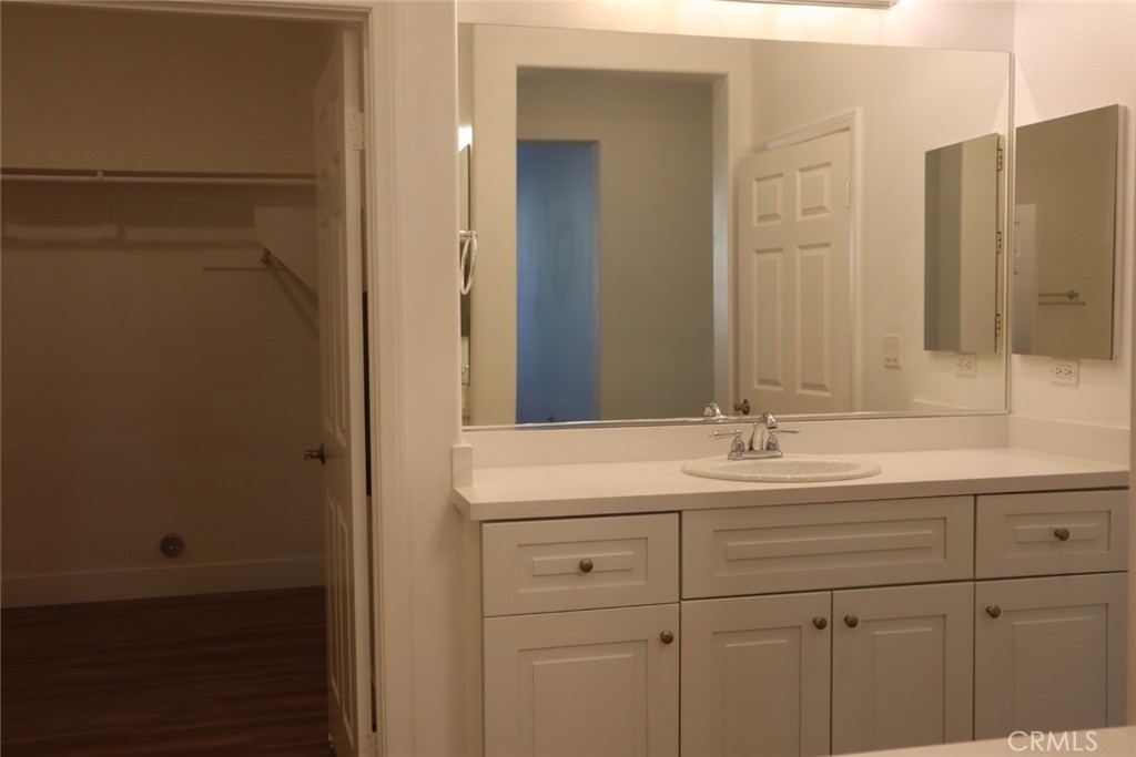 8B36647A 12F7 4Eef 90E6 769036655Bad 23741 Spruce Meadow Court, Valencia, Ca 91354 &Lt;Span Style='BackgroundColor:transparent;Padding:0Px;'&Gt; &Lt;Small&Gt; &Lt;I&Gt; &Lt;/I&Gt; &Lt;/Small&Gt;&Lt;/Span&Gt;