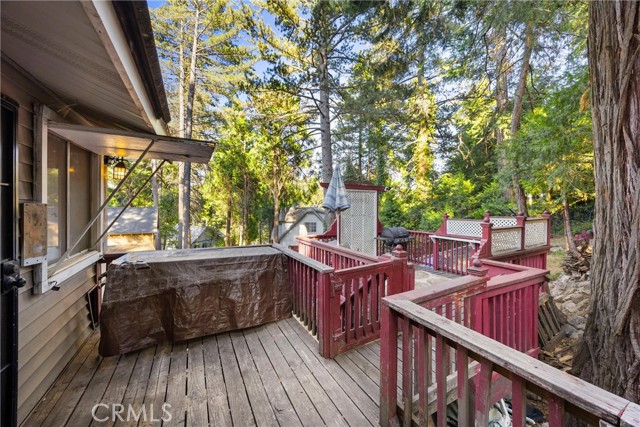 767 Big Oak, Crestline, CA 92325