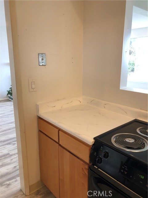 Detail Gallery Image 6 of 29 For 5015 Palmetto Ave #1,  Pacifica,  CA 94044 - 2 Beds | 2 Baths
