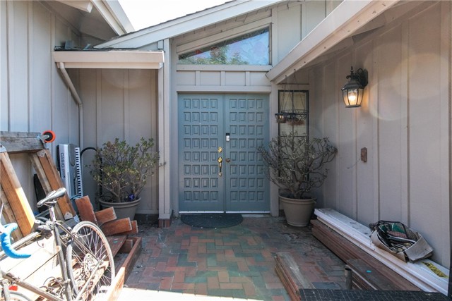 Detail Gallery Image 2 of 23 For 135 Hazel Ct, Santa Cruz,  CA 95073 - 4 Beds | 3/1 Baths