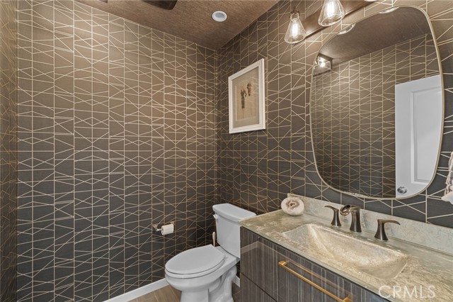 Detail Gallery Image 15 of 52 For 214 Elkhorn, Irvine,  CA 92618 - 3 Beds | 3/1 Baths