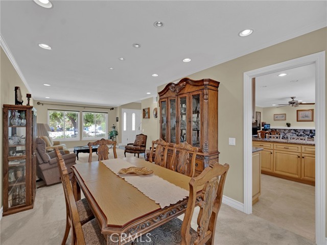 28702 Eagleton Street, Agoura Hills CA: https://media.crmls.org/medias/8b38920e-6bac-4768-bb5a-83474d3f2d66.jpg