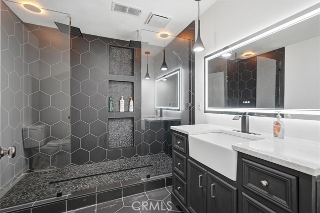 Detail Gallery Image 33 of 38 For 39490 Crane Valley Ct, Bass Lake,  CA 93604 - 3 Beds | 3/1 Baths