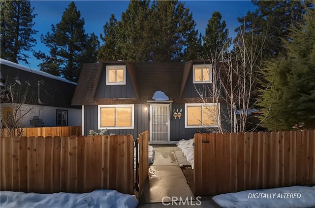 Detail Gallery Image 3 of 35 For 728 W Aeroplane, Big Bear City,  CA 92314 - 2 Beds | 2 Baths