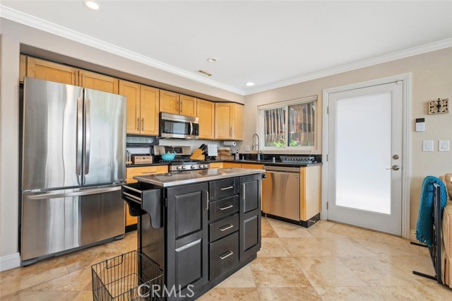 Detail Gallery Image 14 of 41 For 174 Cliff Dr #F,  Laguna Beach,  CA 92651 - 2 Beds | 2 Baths