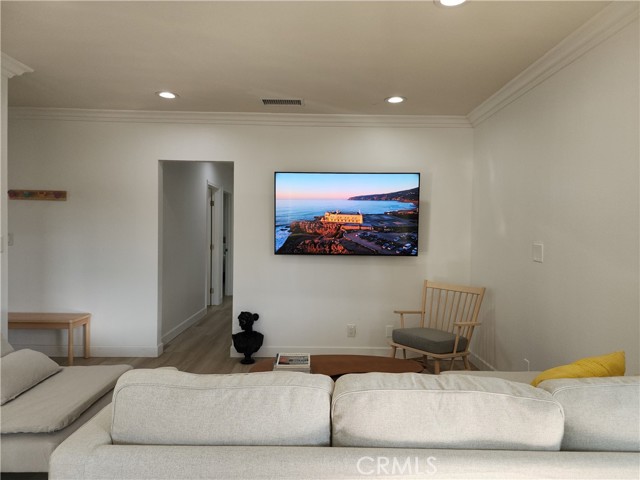 9272 Cerritos Avenue, Anaheim CA: https://media.crmls.org/medias/8b3d365f-6120-4a0b-9656-beec03249ba5.jpg