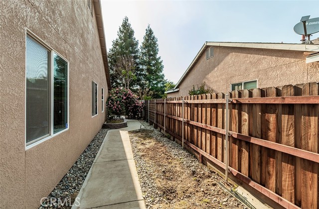 Detail Gallery Image 34 of 37 For 3318 Ryan Ave, Clovis,  CA 93611 - 3 Beds | 2/1 Baths
