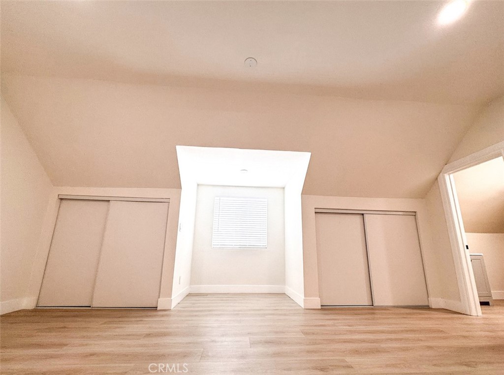 https://media.crmls.org/medias/8b3e9357-2808-4ed1-a1e3-454c2ce41b56.jpg?preset=X-Large