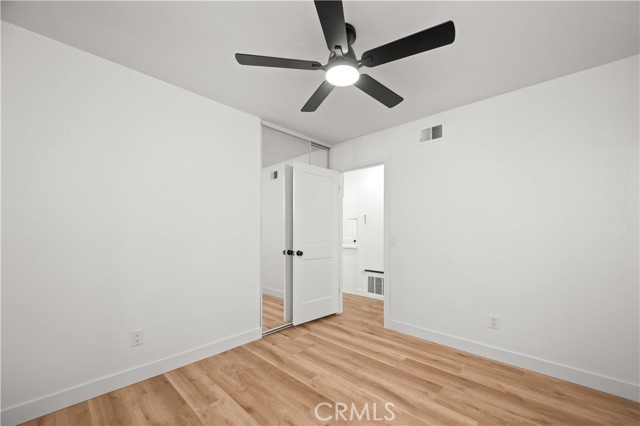 554 E Fairfield Court, Ontario CA: https://media.crmls.org/medias/8b3f41a4-bb20-448c-805f-8b228e8c4aa3.jpg