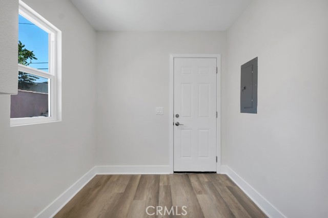 1234 W 89th Street, Los Angeles CA: https://media.crmls.org/medias/8b40b6c7-4d0f-4931-a37c-e3bd0acd6458.jpg