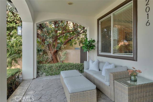 2016 Robinson Street, Redondo Beach CA: https://media.crmls.org/medias/8b41510d-d66e-47d8-8c0b-5ca2e21dfbb8.jpg