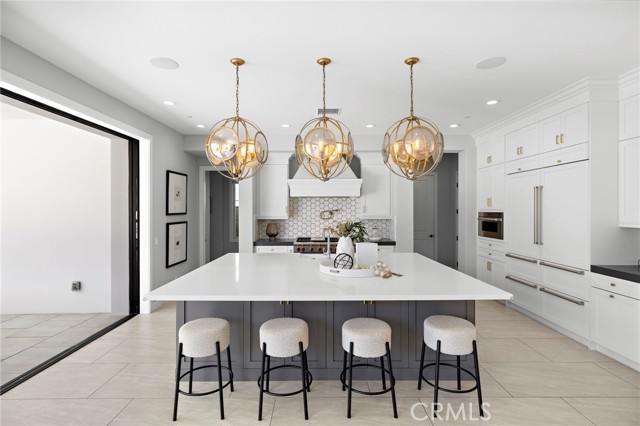 Detail Gallery Image 12 of 54 For 93 Interstellar, Irvine,  CA 92618 - 6 Beds | 6/1 Baths