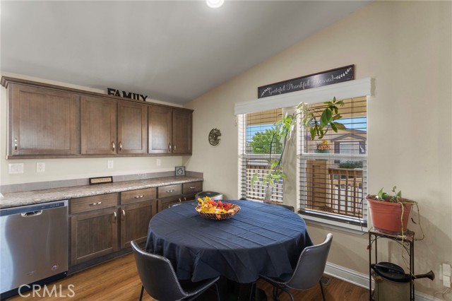 Detail Gallery Image 9 of 35 For 22241 Nisqually #103,  Apple Valley,  CA 92308 - 3 Beds | 2 Baths