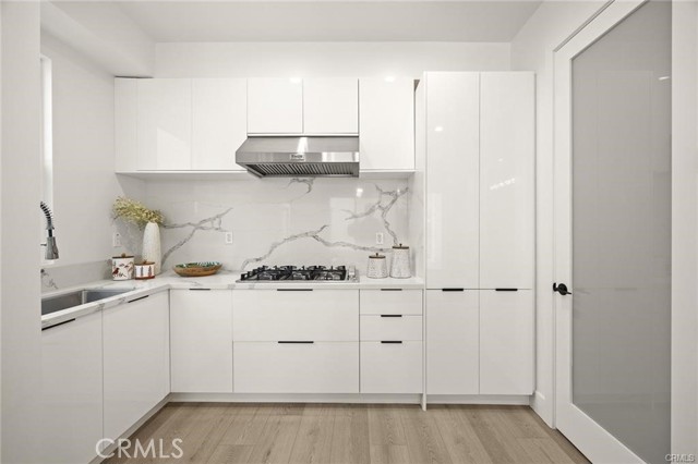 Detail Gallery Image 11 of 26 For 3815 Sycamore St, Pasadena,  CA 91107 - 5 Beds | 5/1 Baths