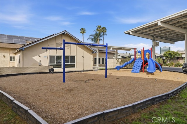 Detail Gallery Image 7 of 35 For 2300 S Lewis St #143,  Anaheim,  CA 92802 - 4 Beds | 2 Baths