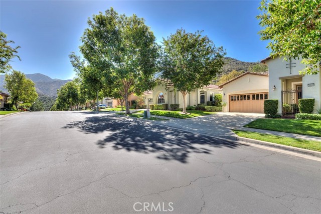 Detail Gallery Image 9 of 47 For 24627 Gleneagles Dr, Corona,  CA 92883 - 2 Beds | 2 Baths