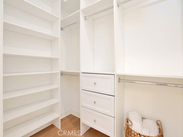 primary suite closet