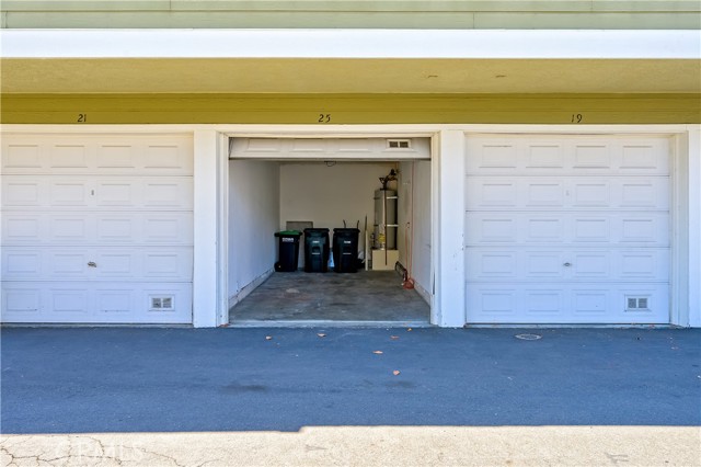 Detail Gallery Image 23 of 37 For 25 Clover Ln #359,  Aliso Viejo,  CA 92656 - 2 Beds | 2 Baths