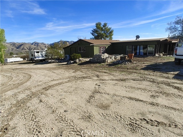 Detail Gallery Image 2 of 27 For 9313 Polaris, Morongo Valley,  CA 92256 - 2 Beds | 2 Baths