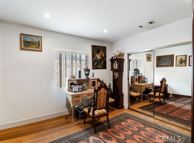 Detail Gallery Image 48 of 54 For 6015 Laurelgrove, North Hollywood,  CA 91606 - 5 Beds | 5 Baths