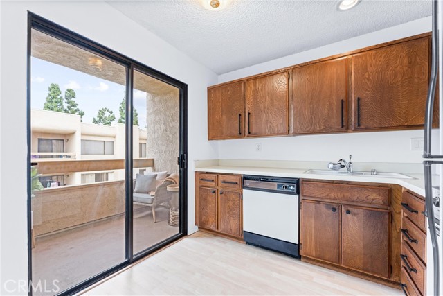 Detail Gallery Image 9 of 29 For 301 N Ford Ave #315,  Fullerton,  CA 92832 - 1 Beds | 1 Baths
