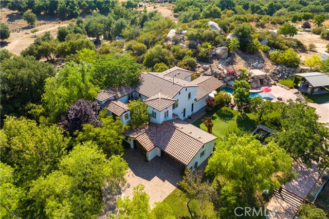 42179 Calle Paramo, Murrieta CA: https://media.crmls.org/medias/8b46f3ec-006c-490a-b055-86d8a9484f6e.jpg
