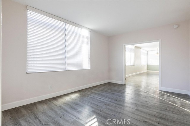 Detail Gallery Image 6 of 9 For 412 N Palm Dr #303,  Beverly Hills,  CA 90210 - 2 Beds | 2 Baths