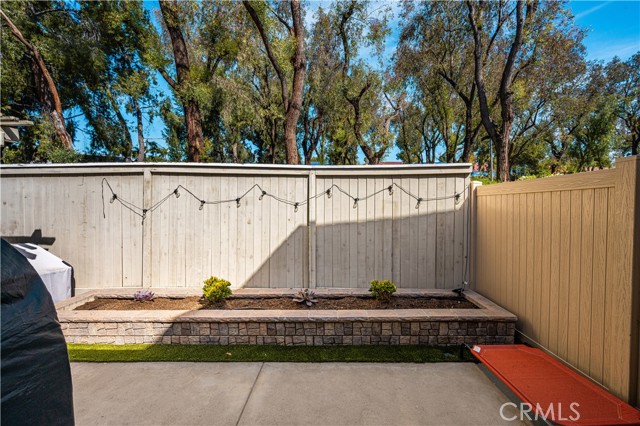 Detail Gallery Image 36 of 40 For 6045 Nantucket, Yorba Linda,  CA 92887 - 2 Beds | 2/1 Baths